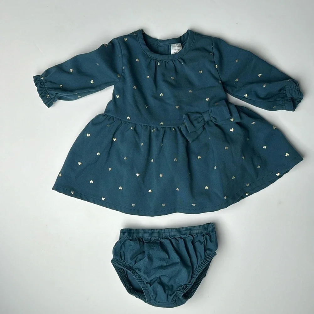 Carter’s | Baby | girls dress | size 0-3 m